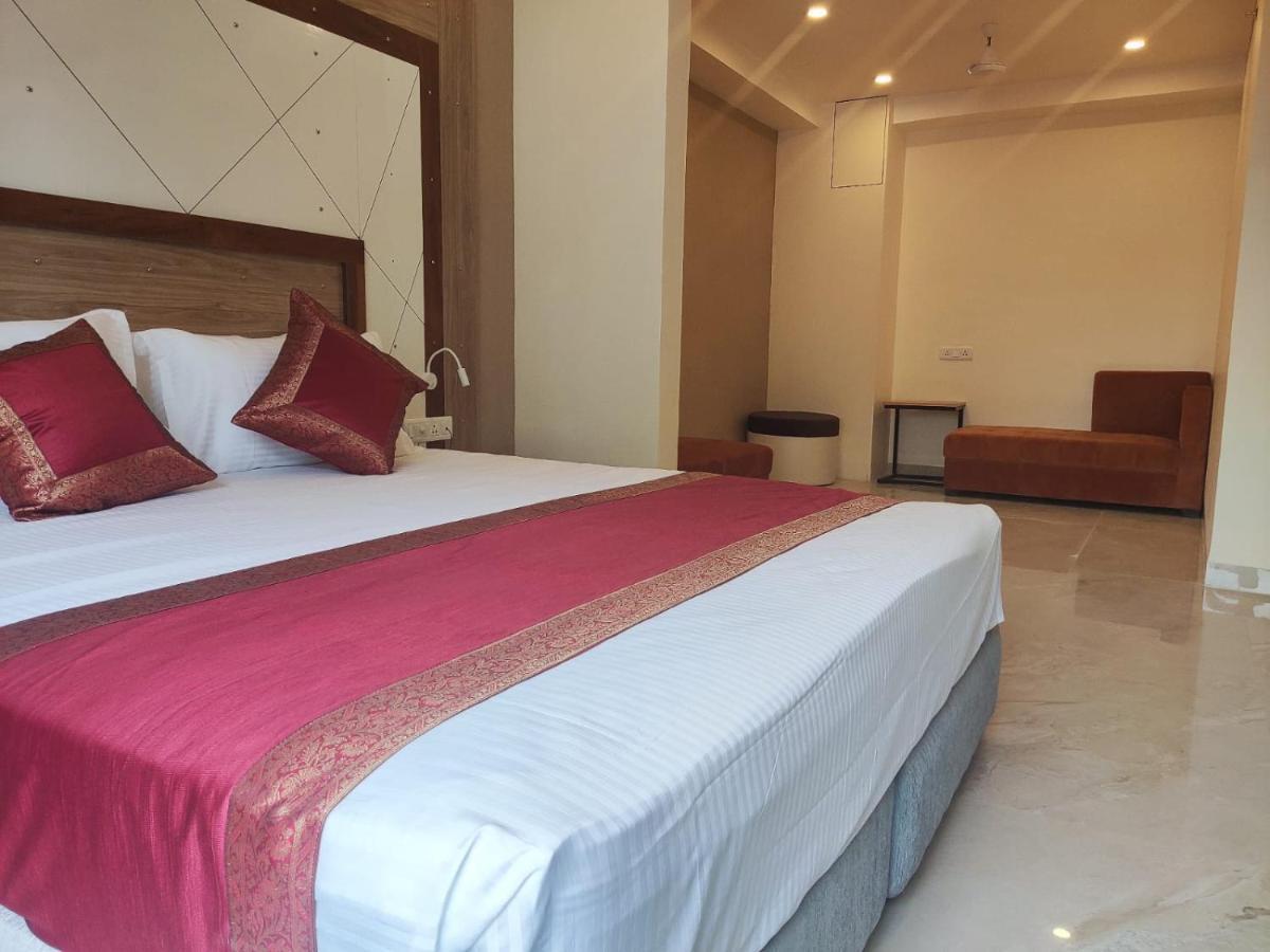 Hotel Xenia Benares Buitenkant foto